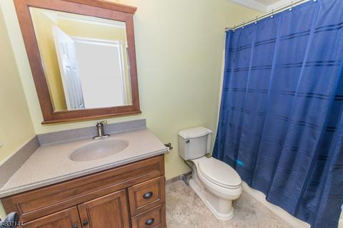 69 Sturbridge Cir, Wayne, NJ 07470 photo 16