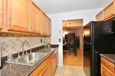 111 River Rd E-7 #E7, Nutley Twp., NJ 07110 photo 9