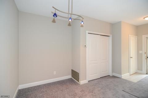 8602 Brittany Dr, Wayne, NJ 07470 photo 8