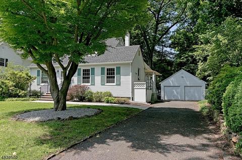 60 Beech Ave, Berkeley Heights, NJ 07922 photo 2