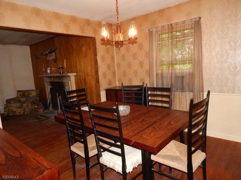 60 Magnolia Pl, Wayne, NJ 07470 photo 4