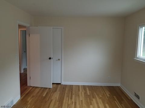 356 Mc Lean Pl, Hillside, NJ 07205 photo 3