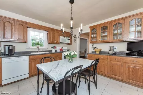59 Ridge Rd, Nutley, NJ 07110 photo 9