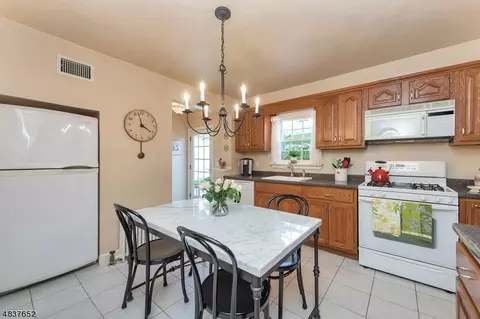 59 Ridge Rd, Nutley, NJ 07110 photo 11