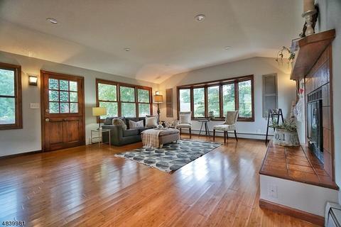 175 Lawrence Ave, North Plainfield, NJ 07063 photo 4