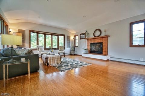 175 Lawrence Ave, North Plainfield, NJ 07063 photo 5