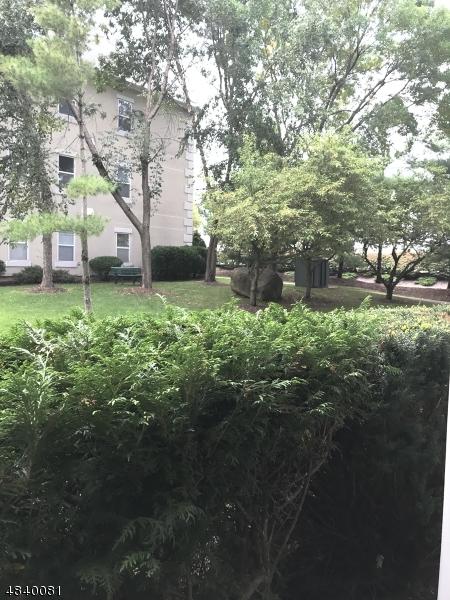 504 Brittany Dr, Wayne, NJ 07470 photo 11