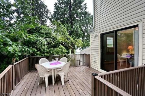 160 Wilson St, Hackensack, NJ 07601 photo 4
