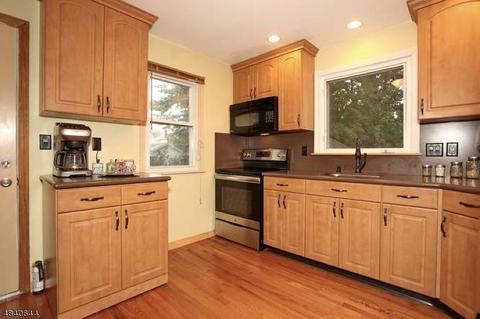 160 Wilson St, Hackensack, NJ 07601 photo 10