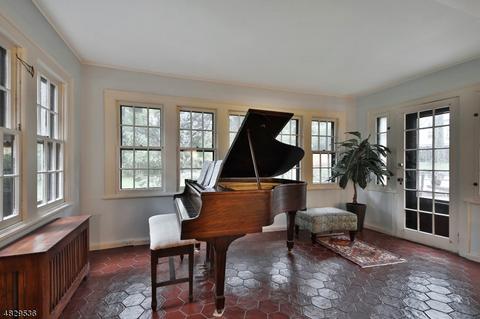 10 Sutherland Rd, Montclair, NJ 07042 photo 8