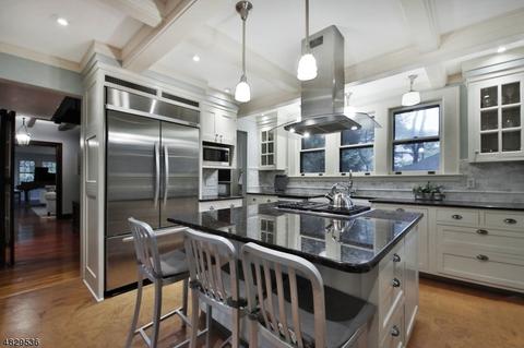 10 Sutherland Rd, Montclair, NJ 07042 photo 11