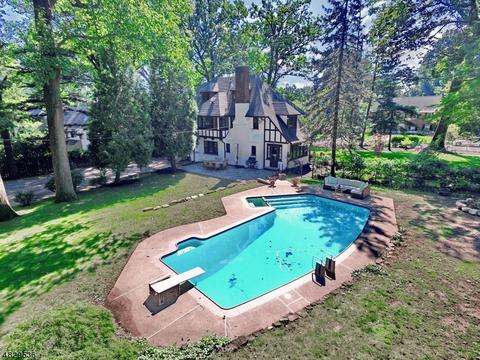 10 Sutherland Rd, Montclair, NJ 07042 photo 23