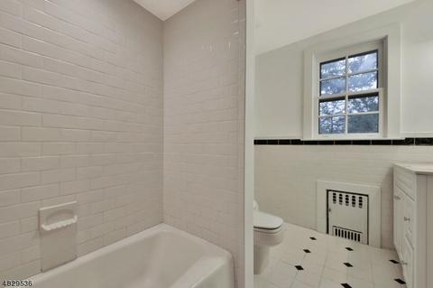 10 Sutherland Rd, Montclair, NJ 07042 photo 20