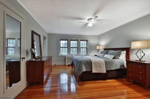 10 Sutherland Rd, Montclair, NJ 07042 photo 14