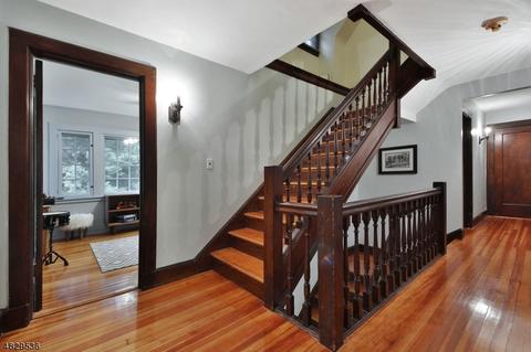 10 Sutherland Rd, Montclair, NJ 07042 photo 13