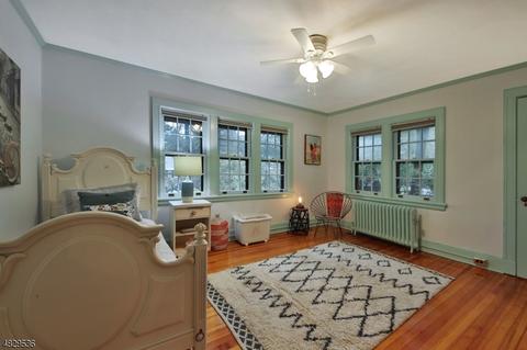 10 Sutherland Rd, Montclair, NJ 07042 photo 16