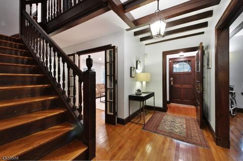 10 Sutherland Rd, Montclair, NJ 07042 photo 4