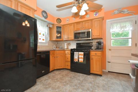 10 Deerfield Rd, Wayne, NJ 07470 photo 8