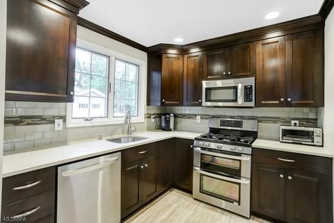 27 Undercliff Rd, Millburn, NJ 07041 photo 1