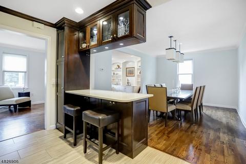 27 Undercliff Rd, Millburn, NJ 07041 photo 2