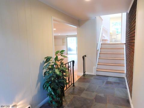 4 Belair Ter, Wayne, NJ 07470 photo 5