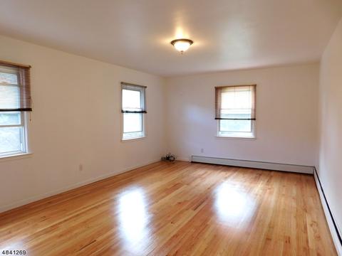 4 Belair Ter, Wayne, NJ 07470 photo 11