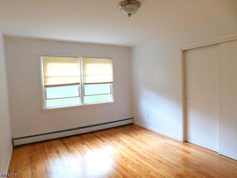 4 Belair Ter, Wayne, NJ 07470 photo 14