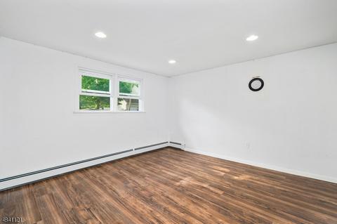 403 E Plane St, Hackettstown, NJ 07840 photo 6
