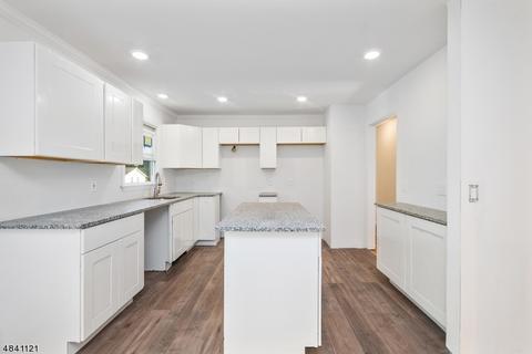 403 E Plane St, Hackettstown, NJ 07840 photo 16