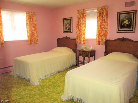 49 Mandon Dr, Wayne, NJ 07470 photo 9