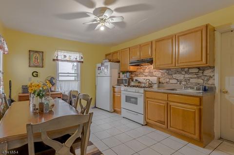 320-22 E 5th St, Plainfield, NJ 07060 photo 16