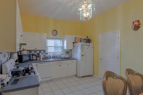 320-22 E 5th St, Plainfield, NJ 07060 photo 10