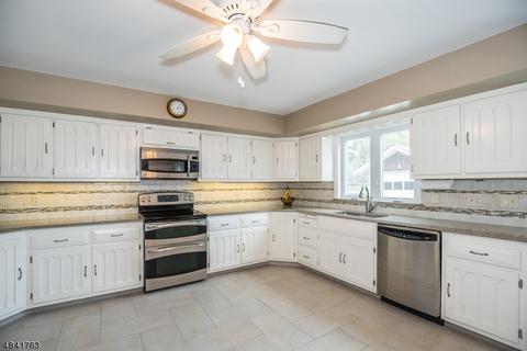 26 Jacobus Ave, Wayne, NJ 07470 photo 4