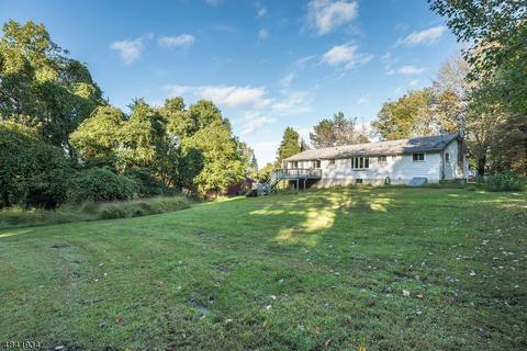 100 Blossom Rd, Hampton, NJ 08827 photo 16
