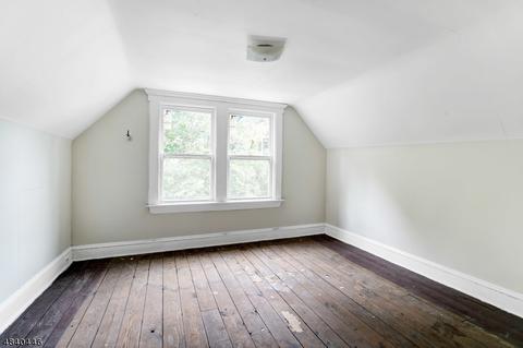128 S Valley Rd, West Orange, NJ 07052 photo 18