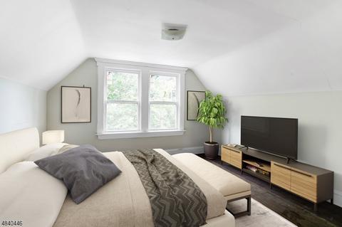 128 S Valley Rd, West Orange, NJ 07052 photo 7
