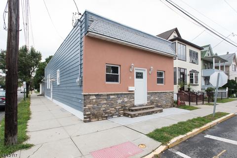 56 Tuttle St, Wallington, NJ 07057 photo 1