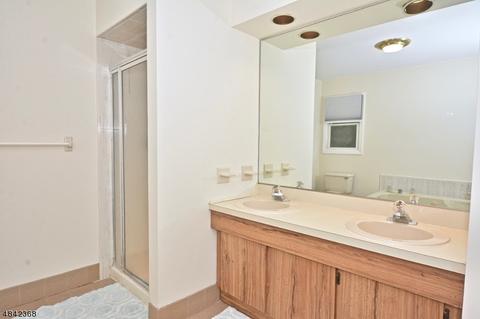 28 Studer Rd, Clinton, NJ 08809 photo 13