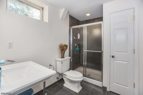 46 Wheeler Rd, Wayne, NJ 07470 photo 23