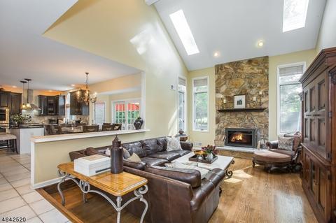 46 Wheeler Rd, Wayne, NJ 07470 photo 9
