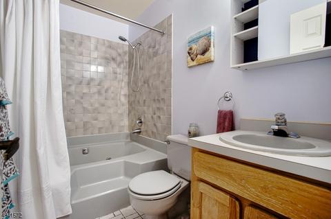 51 Ralph St, Wayne, NJ 07470 photo 17
