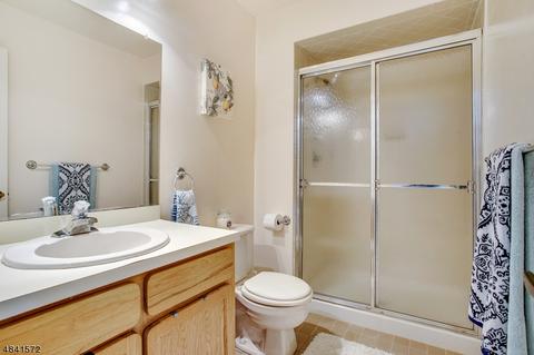 51 Ralph St, Wayne, NJ 07470 photo 16