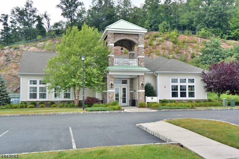  6301 Brookhaven Ct, Riverdale, NJ 07457 photo 14