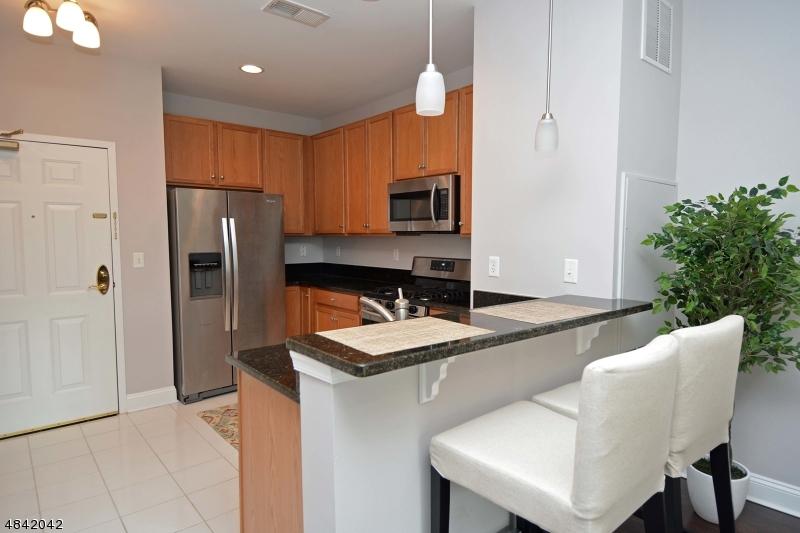  6301 Brookhaven Ct, Riverdale, NJ 07457 photo 10