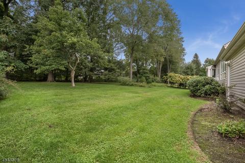 22 Clifford Dr, Wayne, NJ 07470 photo 21