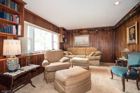 22 Clifford Dr, Wayne, NJ 07470 photo 13