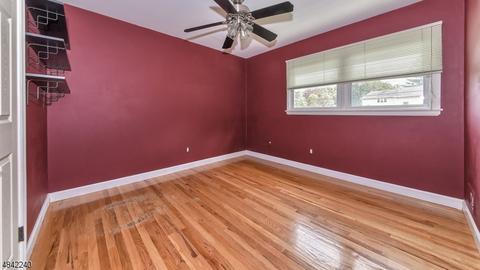 4 Vernon Ct, Wayne, NJ 07470 photo 17