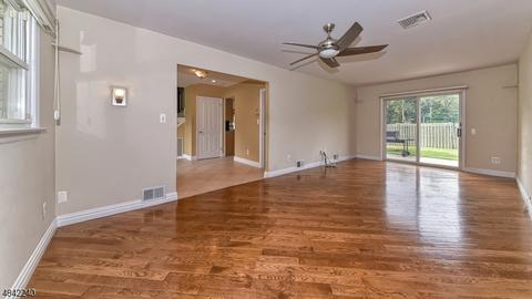4 Vernon Ct, Wayne, NJ 07470 photo 13