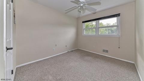 4 Vernon Ct, Wayne, NJ 07470 photo 20