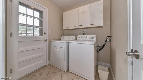 4 Vernon Ct, Wayne, NJ 07470 photo 14